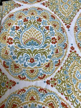Cynthia Rowley Turquoise Red Paisley Medallion Print Cotton Tablecloth 90x60”